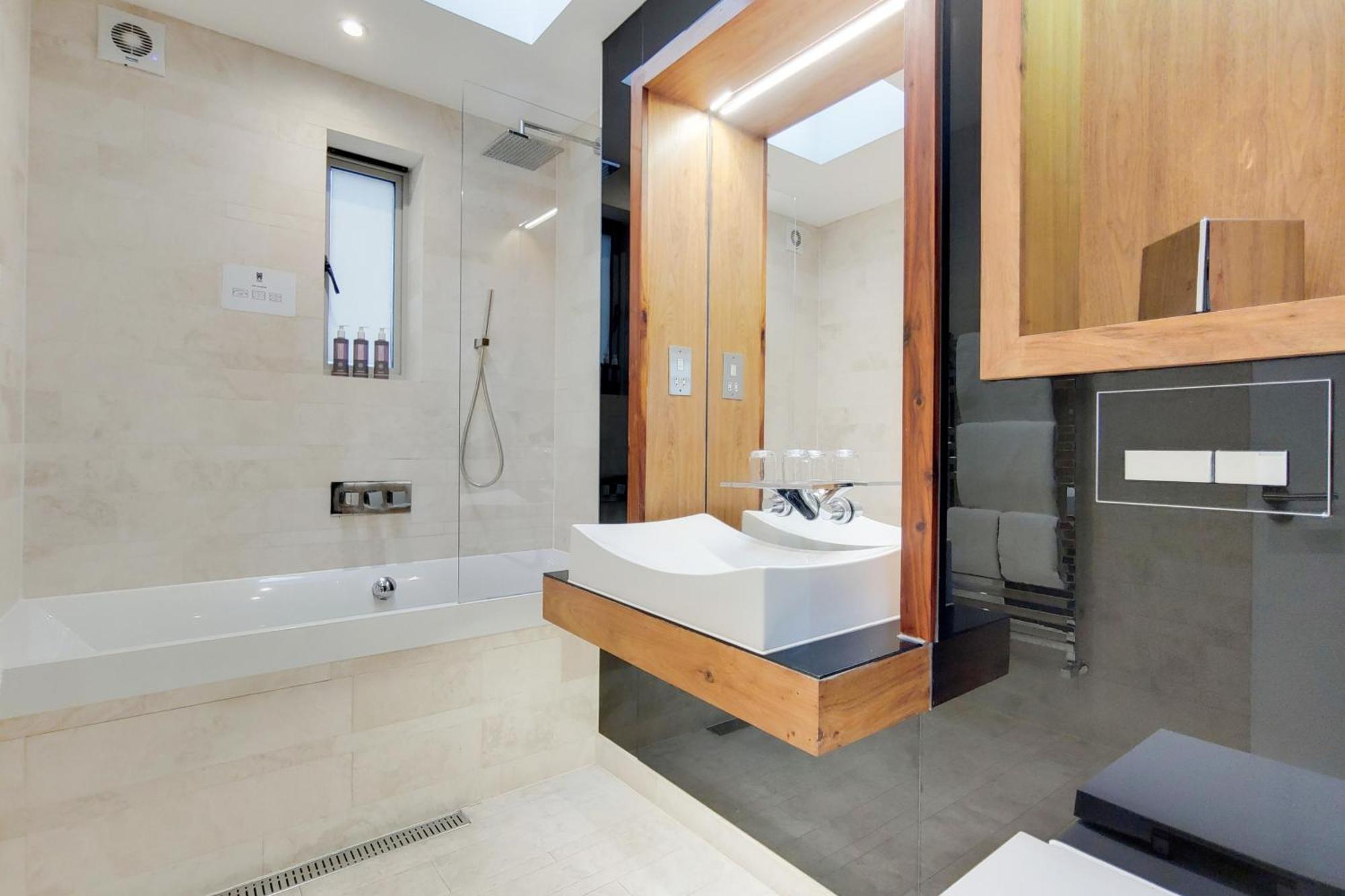 The Gyle - St Pancras 4* Londres